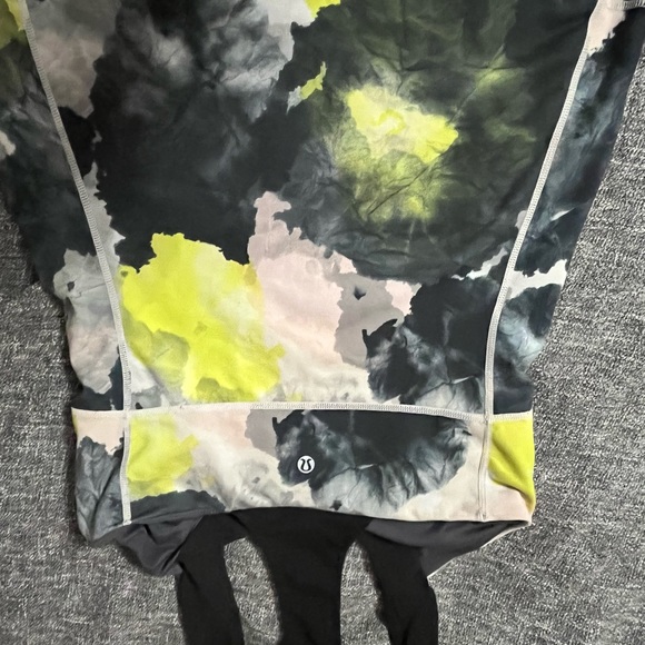 Lululemon Workout Tops - Picture 5 of 6